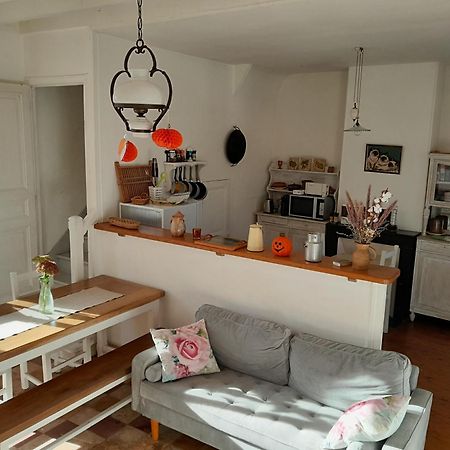 Gite, Maison A La Campagne Ardennes, Aisne,Marne Le Thour Luaran gambar