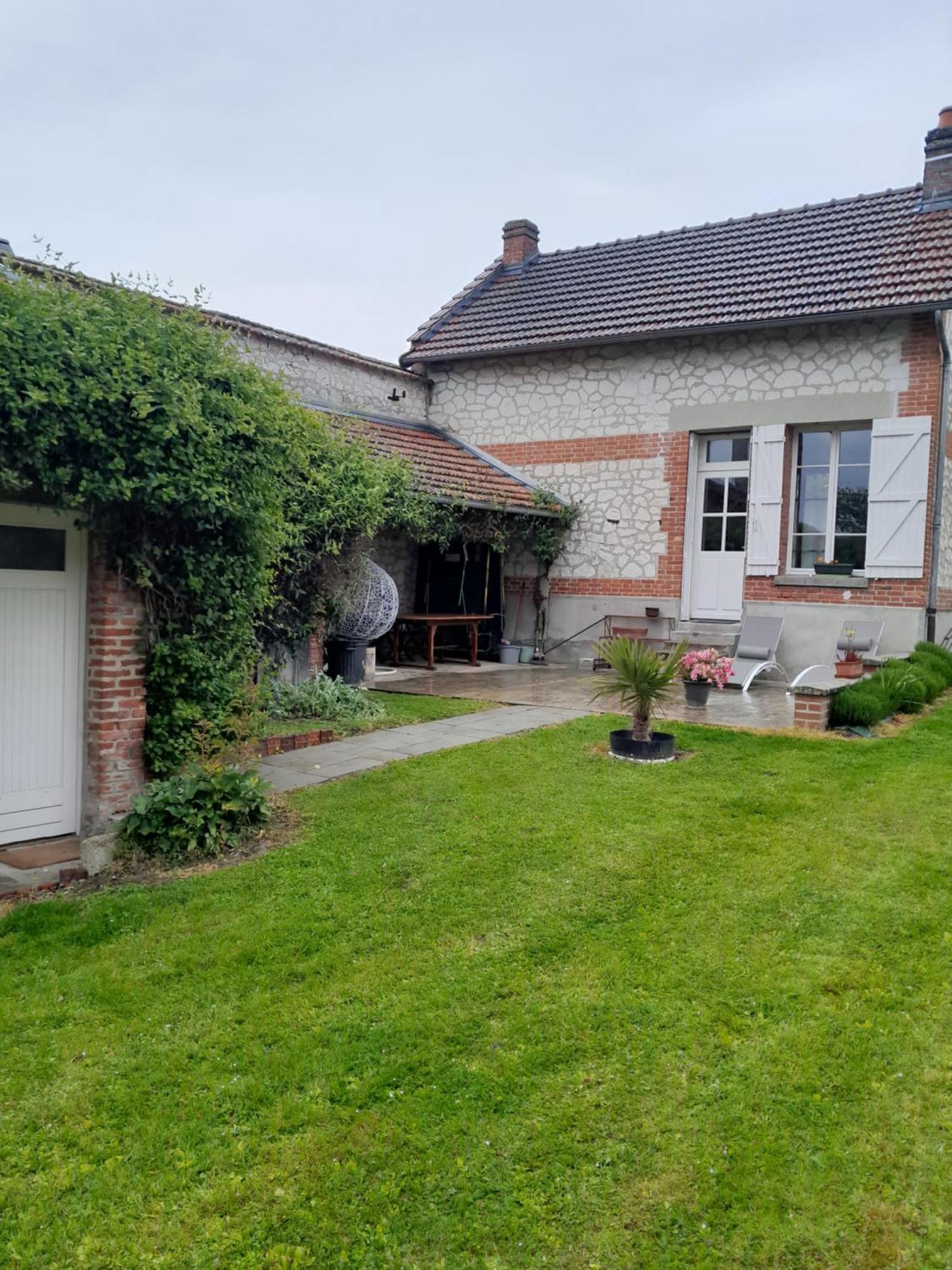 Gite, Maison A La Campagne Ardennes, Aisne,Marne Le Thour Luaran gambar